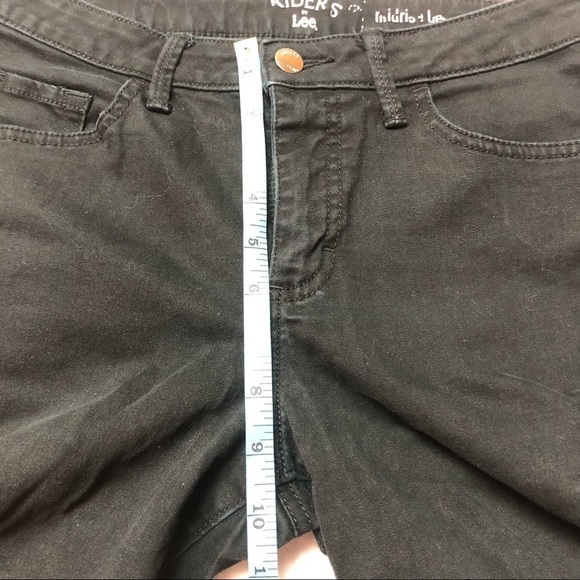 Lee Riders Black Denim Midrise Bermuda Shorts - Picture 6 of 7